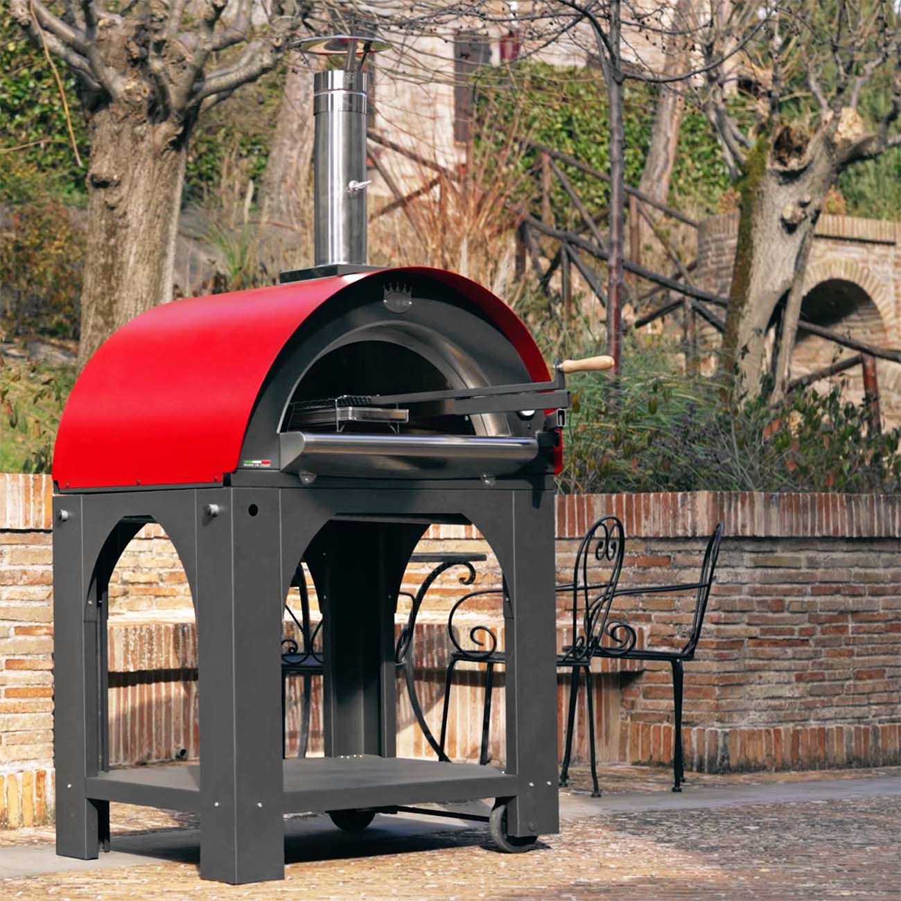 Clementi with Stand