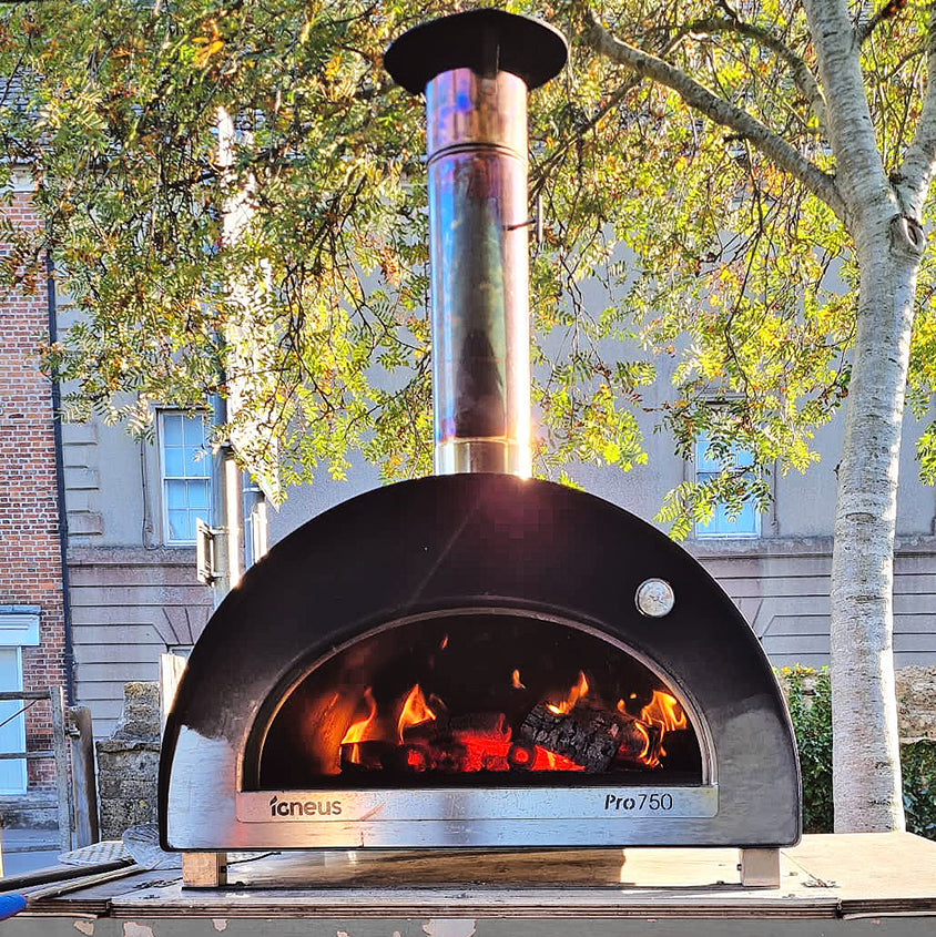 Igneus Pro 750 Pizza Oven Bundle