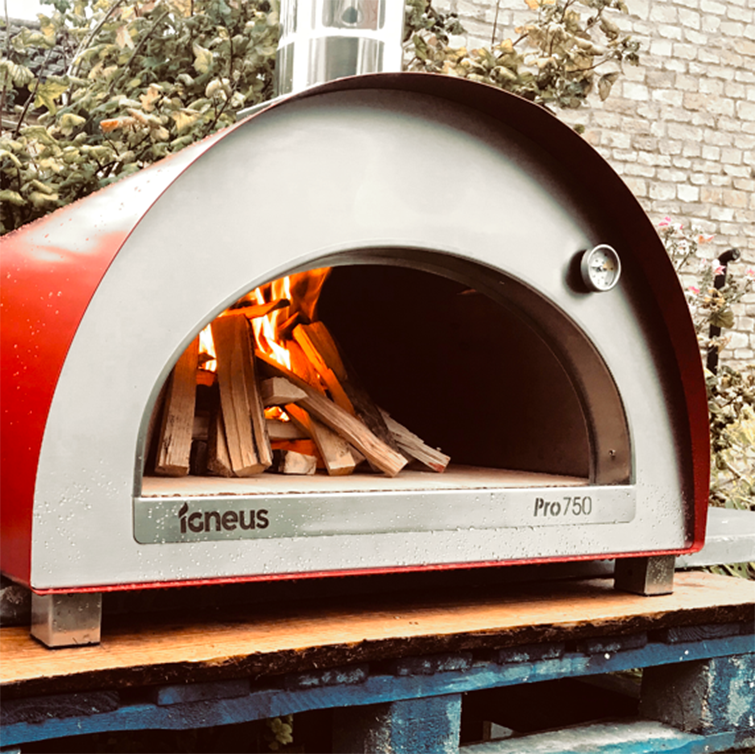 Igneus Pro 750 Pizza Oven Bundle